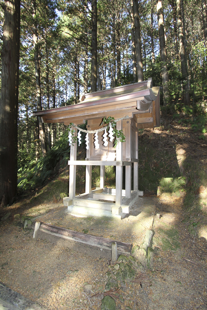 山神社（やまじんじゃ）