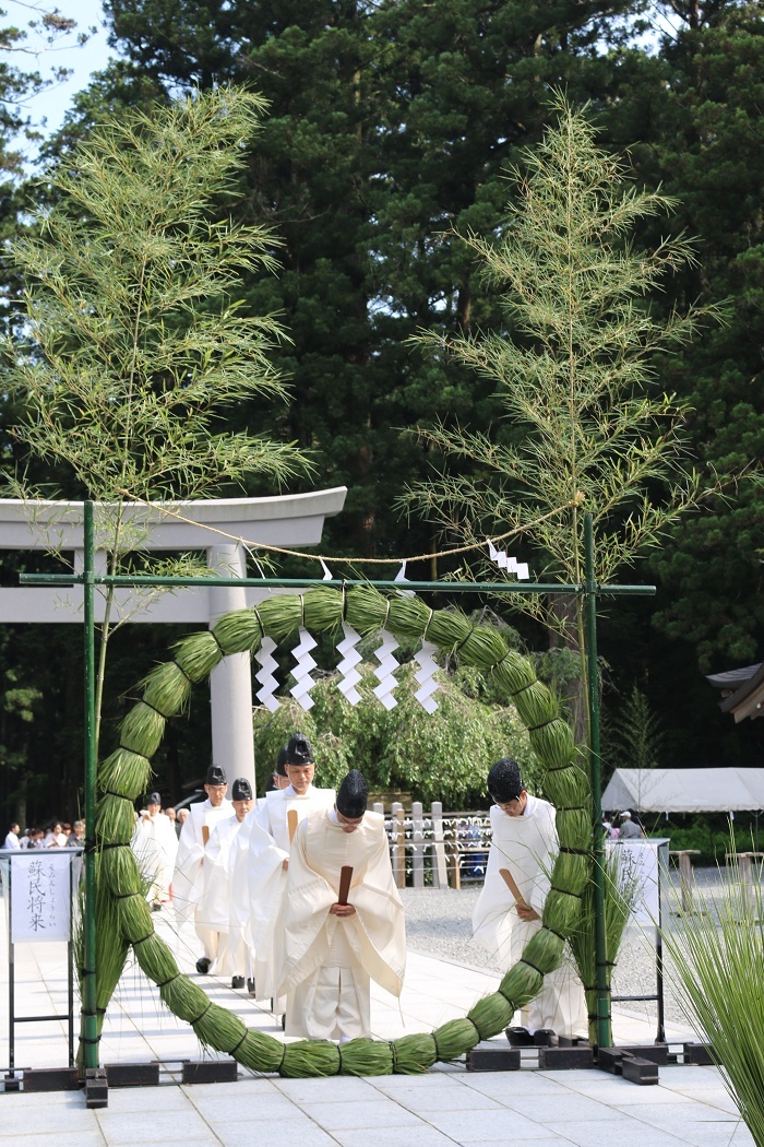 祓い清めの慣わしで暑い夏を乗り越えましょう！！！◆夏越大祓式のご案内◆