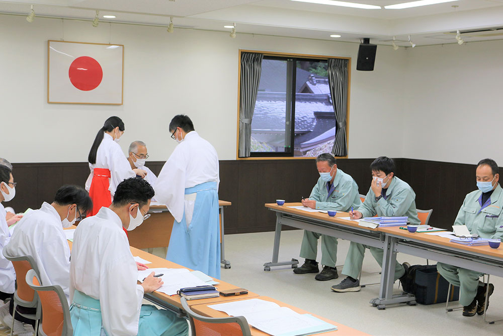 行程会議では、令和３年の祭典計画、工事計画について方針を決定しました